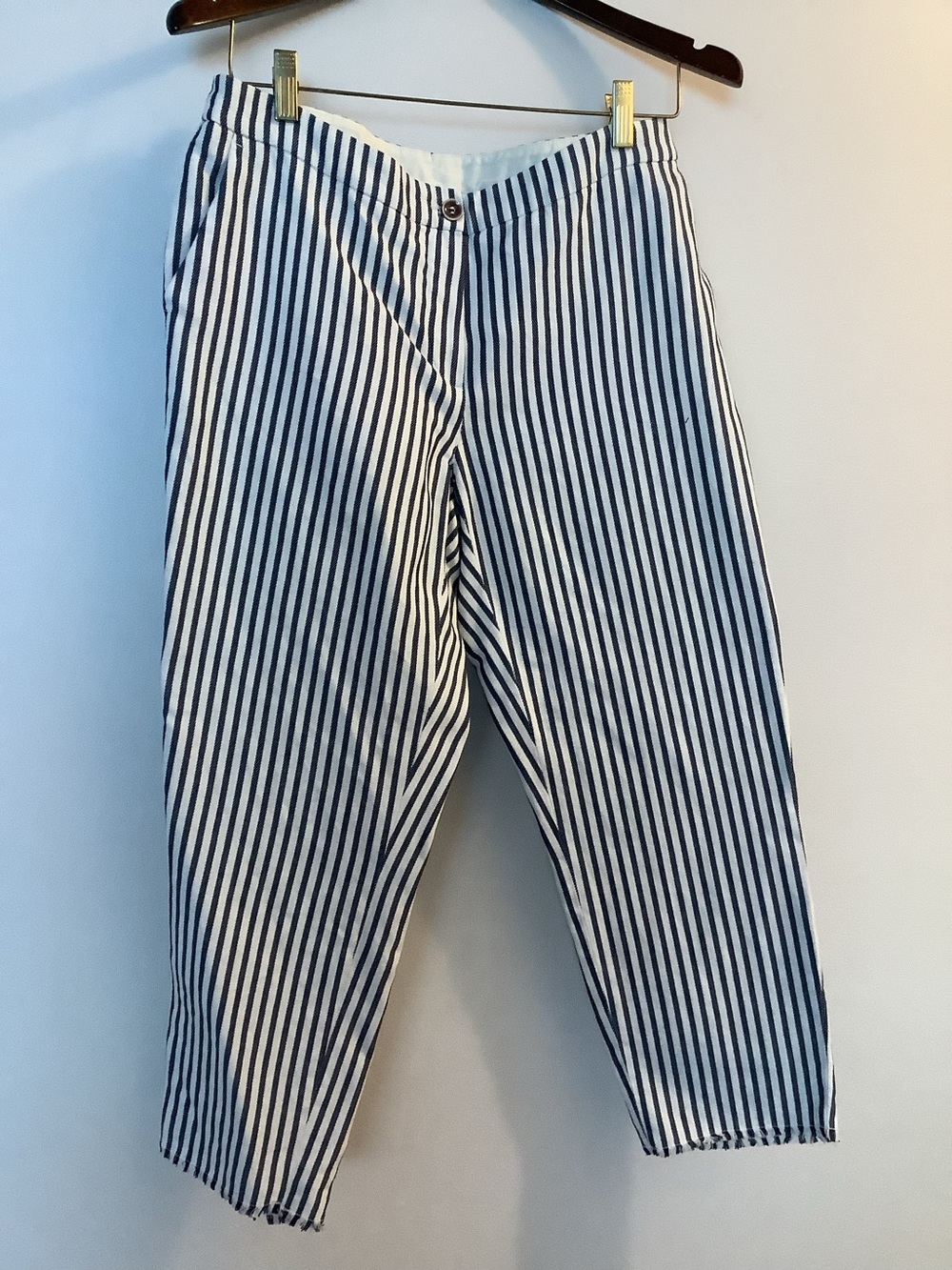 Luisa Cerano Blue White Striped Cropped Pants Raw Hem Capri